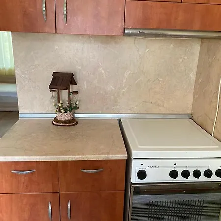 апартмент 27 юли 2