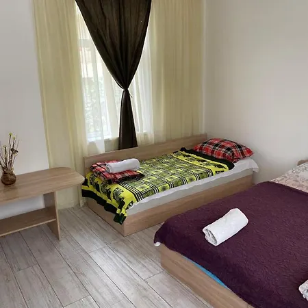 апартмент 27 юли 2 *