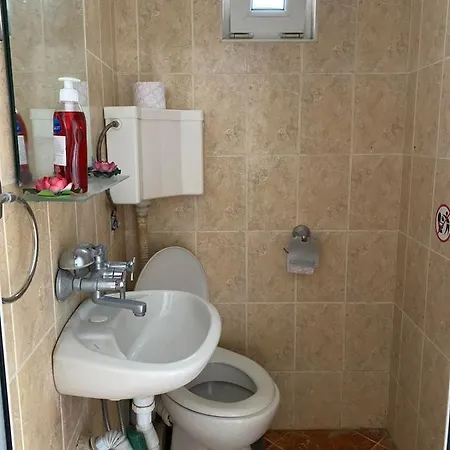 апартмент 27 юли 2