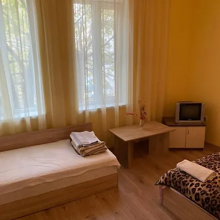 апартмент 27 юли 2