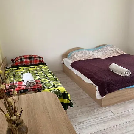 апартмент 27 юли 2 *